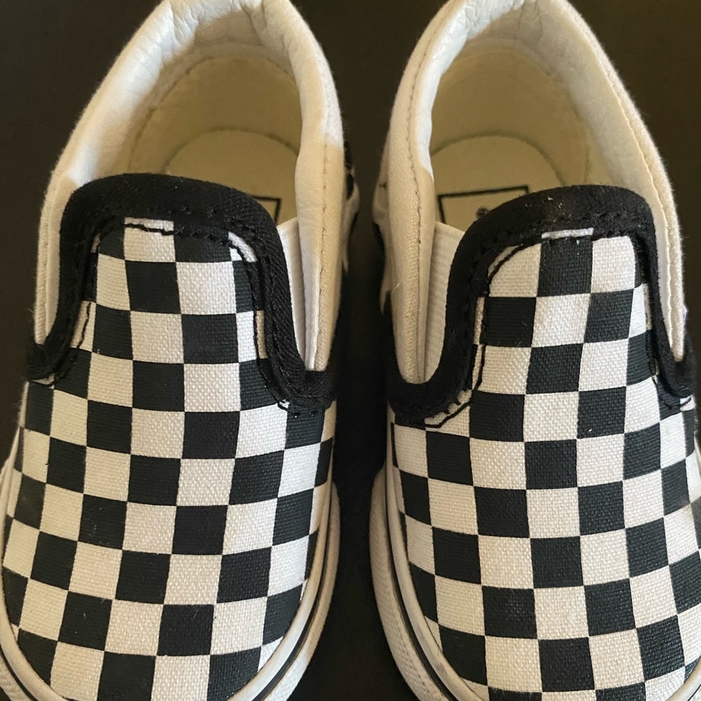 Toddler size 4 vans shoes